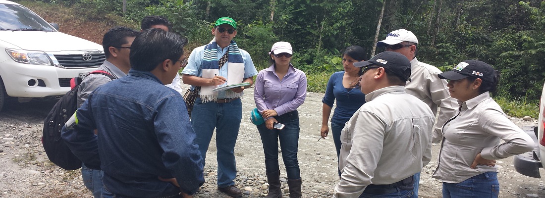 Visita de verificación de áreas afectadas y recuperadas por el derrame de hidrocarburos en la Vereda Maravelez, Municipio Valle del Guamuéz, Putumayo