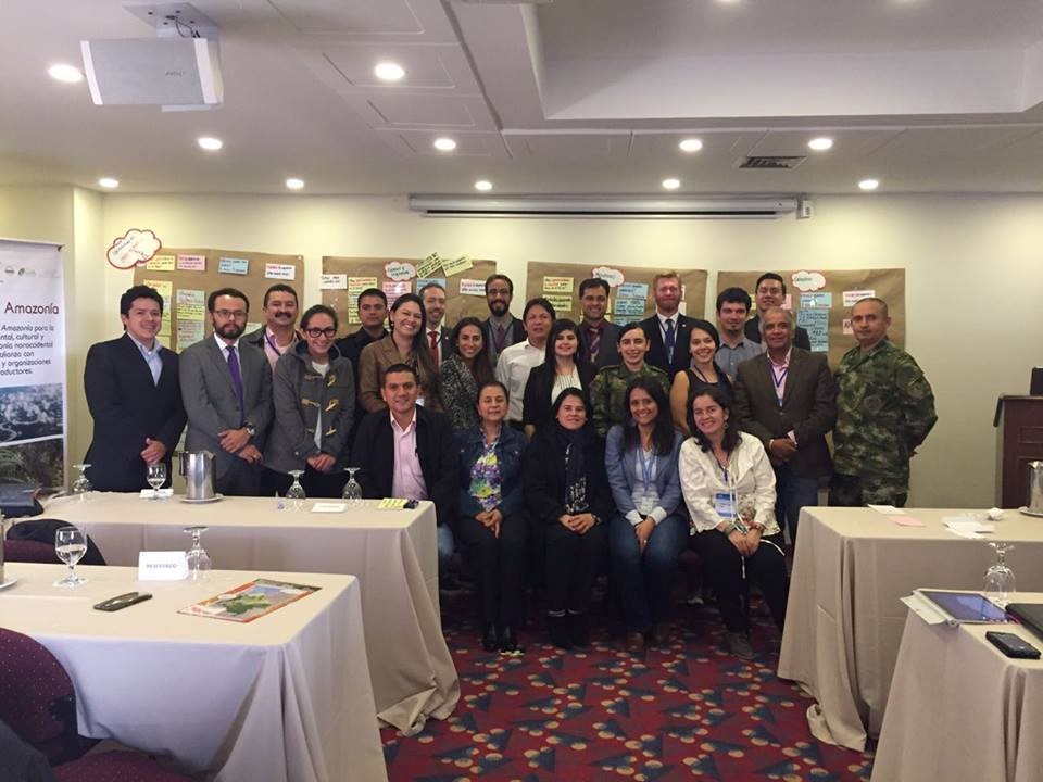 Participación taller experiencias de monitoreo