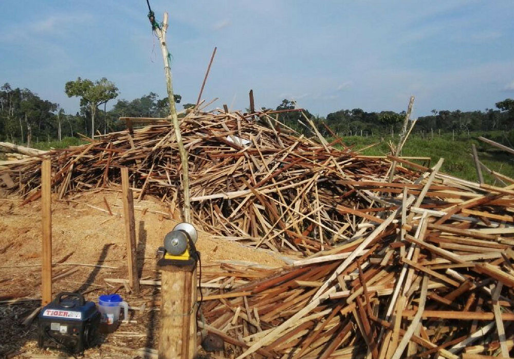 Burbuja Ambiental interviene aserrío ilegal en Putumayo