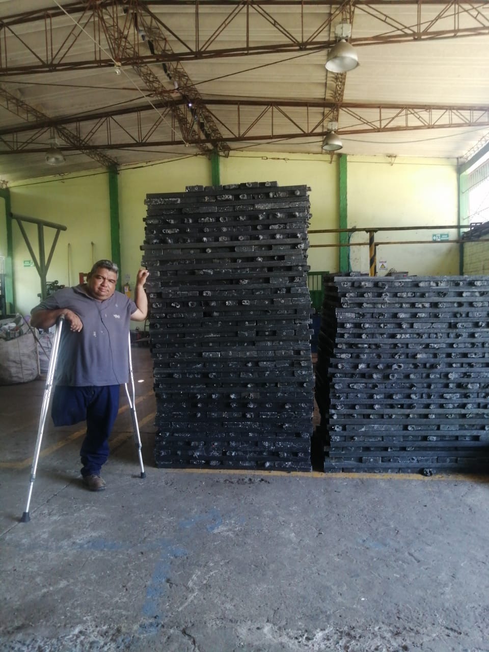 BIOFUTURO, transforma plástico en madera en el Putumayo